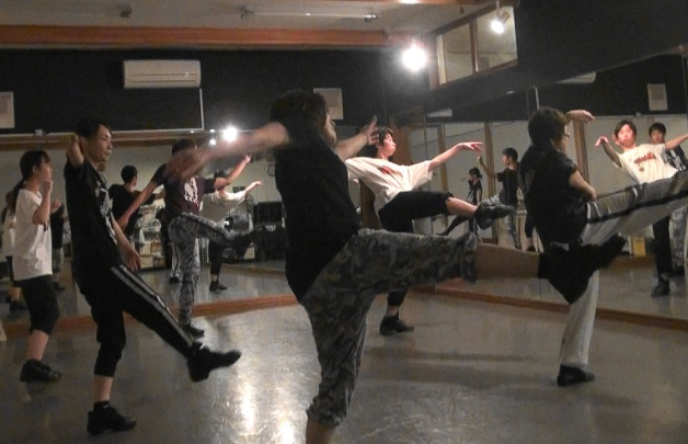 初心者ダンスレッスン(苫小牧ダンス教室)